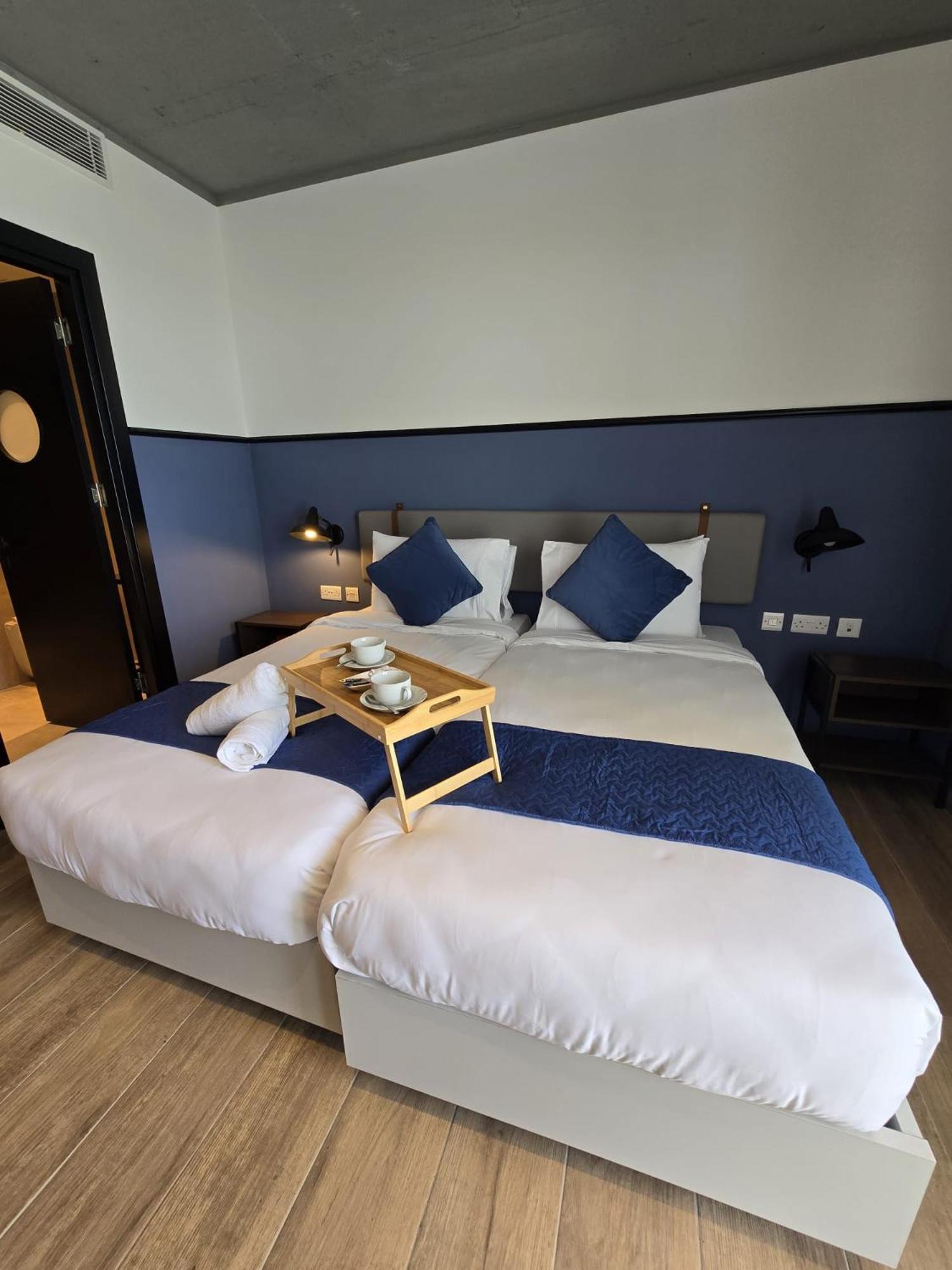 South32 Hotel Birżebbuġa المظهر الخارجي الصورة